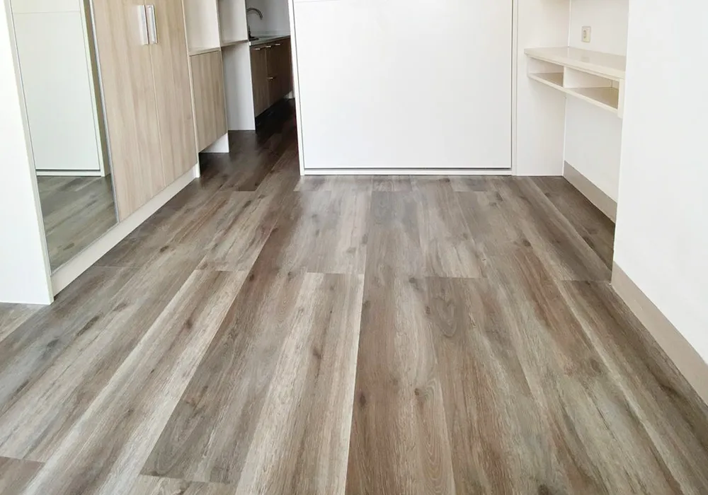 Mrs. T — Apartemen